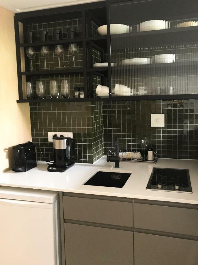 Eikehoff Apartments Стелленбос Экстерьер фото
